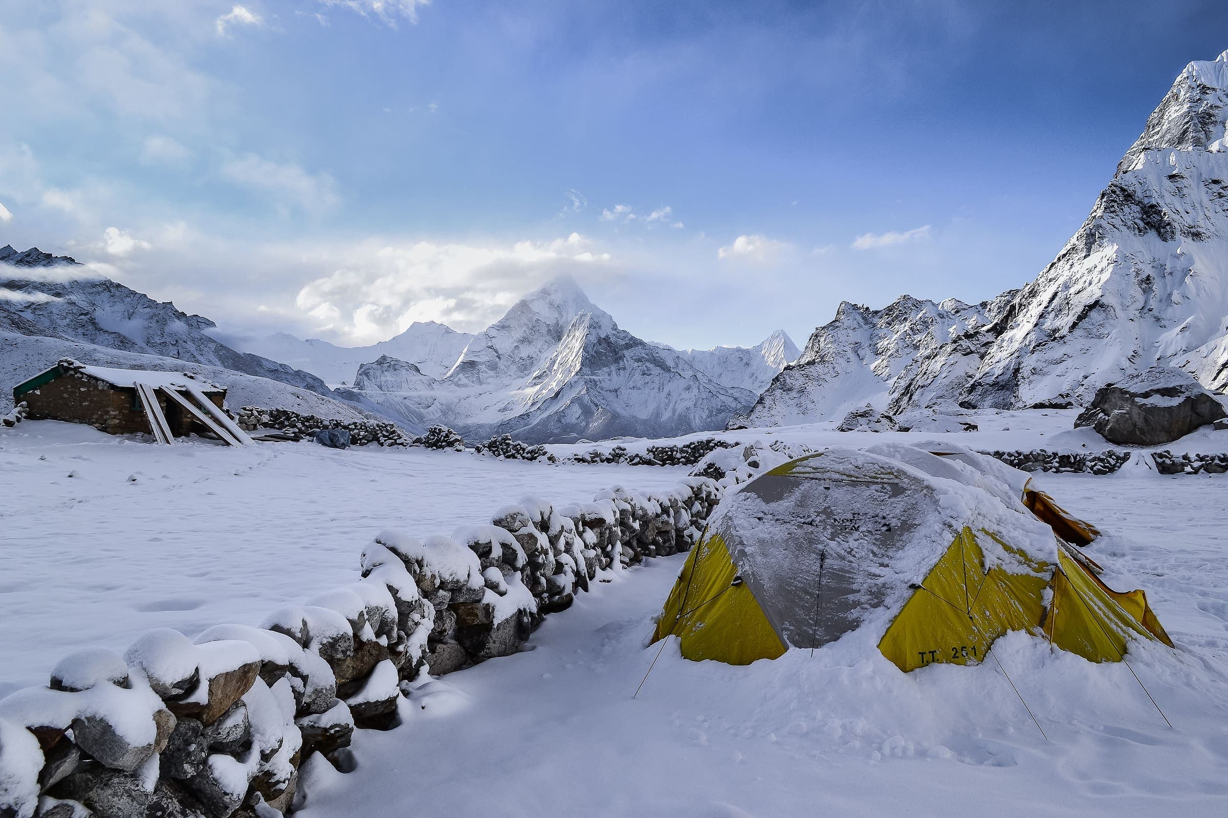 Himalayan peaks in Nepal